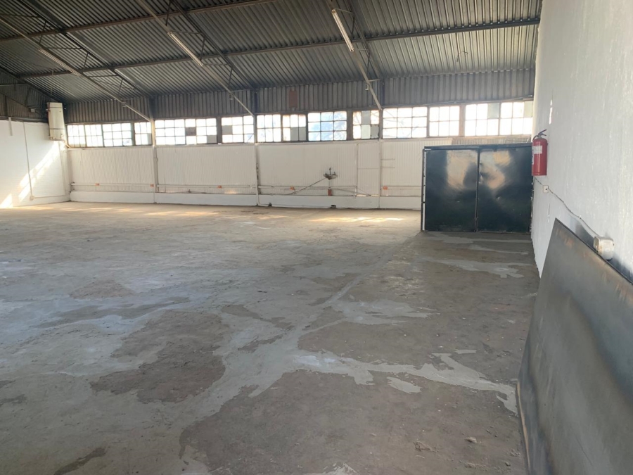 To Let commercial Property for Rent in Hamilton Free State